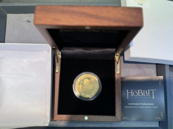 The Hobbit: An Unexpected Journey Premium Gold Coin - Image 2