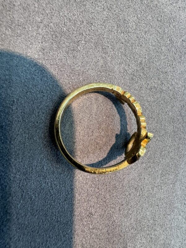 18k 18ct 750 Gold Ring 4.45g - Image 3