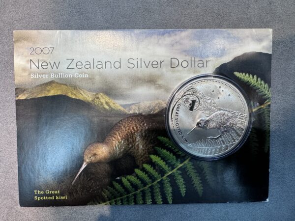 New Zealand - 2007 - Silver Dollar Specimen Coin - Great Spotted Kiwi
