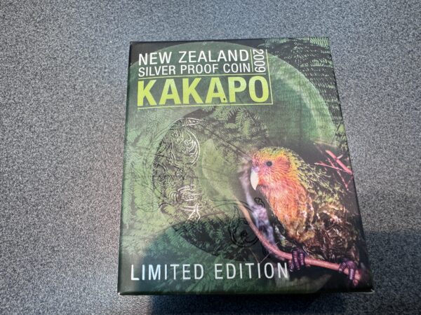 New Zealand - 2009 - 1oz Silver $5 Proof Coin - Kakapo - Image 2