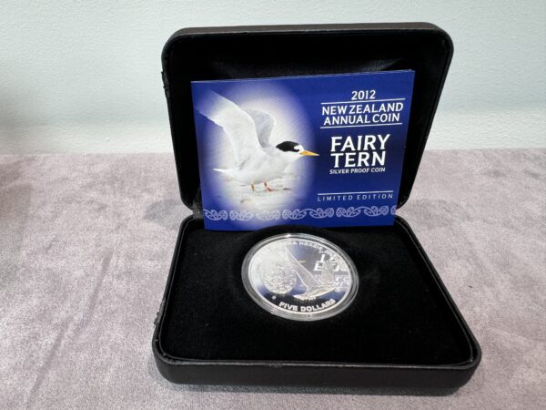 New Zealand - 2012 - Silver $5 Proof Coin - Fairy Tern