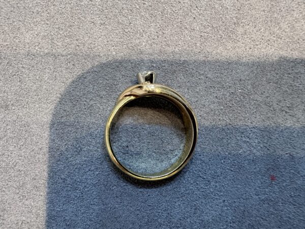 18k 18ct 750 Gold Ring 5.46g - Image 2