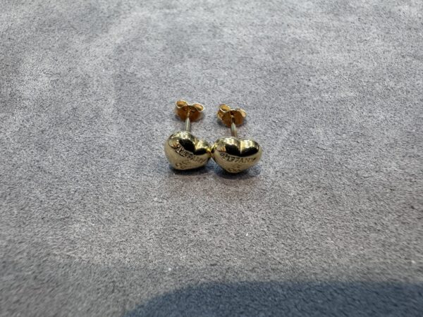 18k 18ct 750 Gold earrings 1.19g