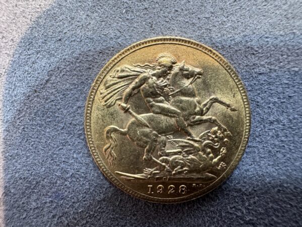 1928 Gold Sovereign Coin George V