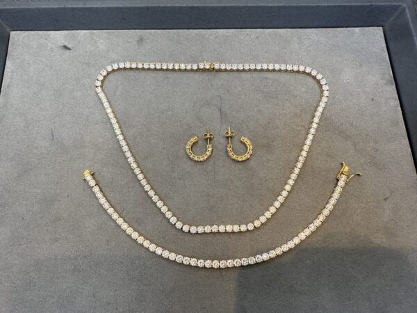 18K 18ct Gold Necklace Bracelet Earrings set 49.41g