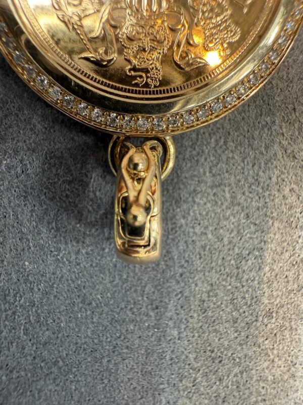 MHJ Michael Hill Full Sovereign Pendant with 0.30 Carat Diamonds in 10kt & 22kt Yellow Gold - Image 4