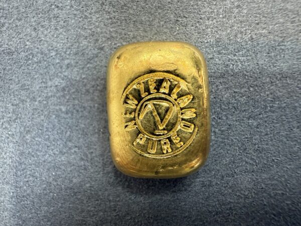 1oz NZ Pure Gold Cast Bar 999.9 - Image 5