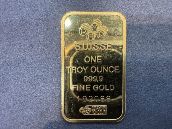 1 Oz Gold Minted Bar PAMP Suisse Fortuna